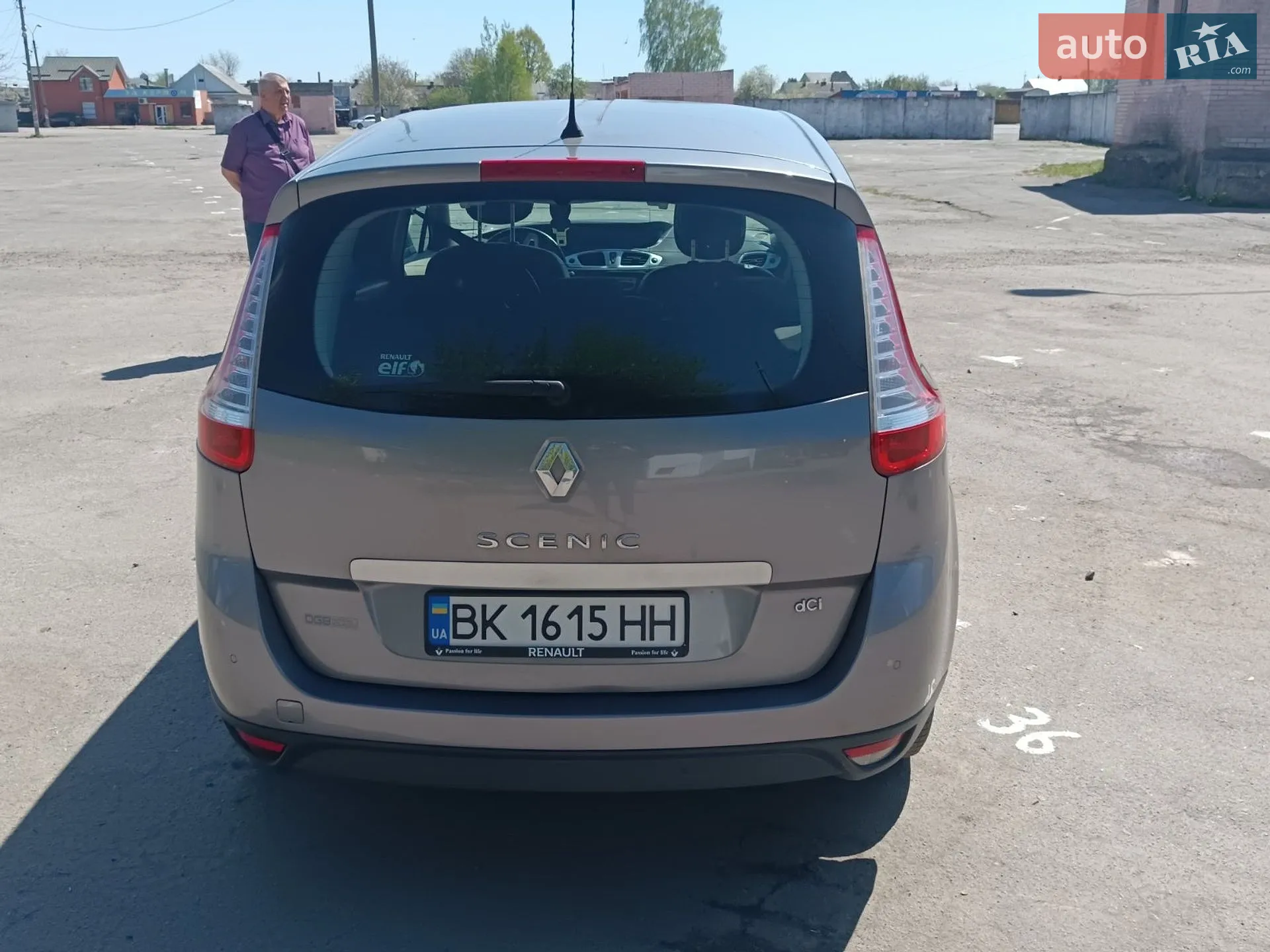 2010 Renault Scenic - мініатюра 7