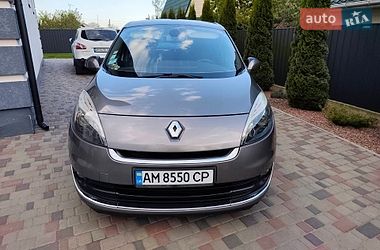 Минивэн Renault Scenic 2012 в Звягеле