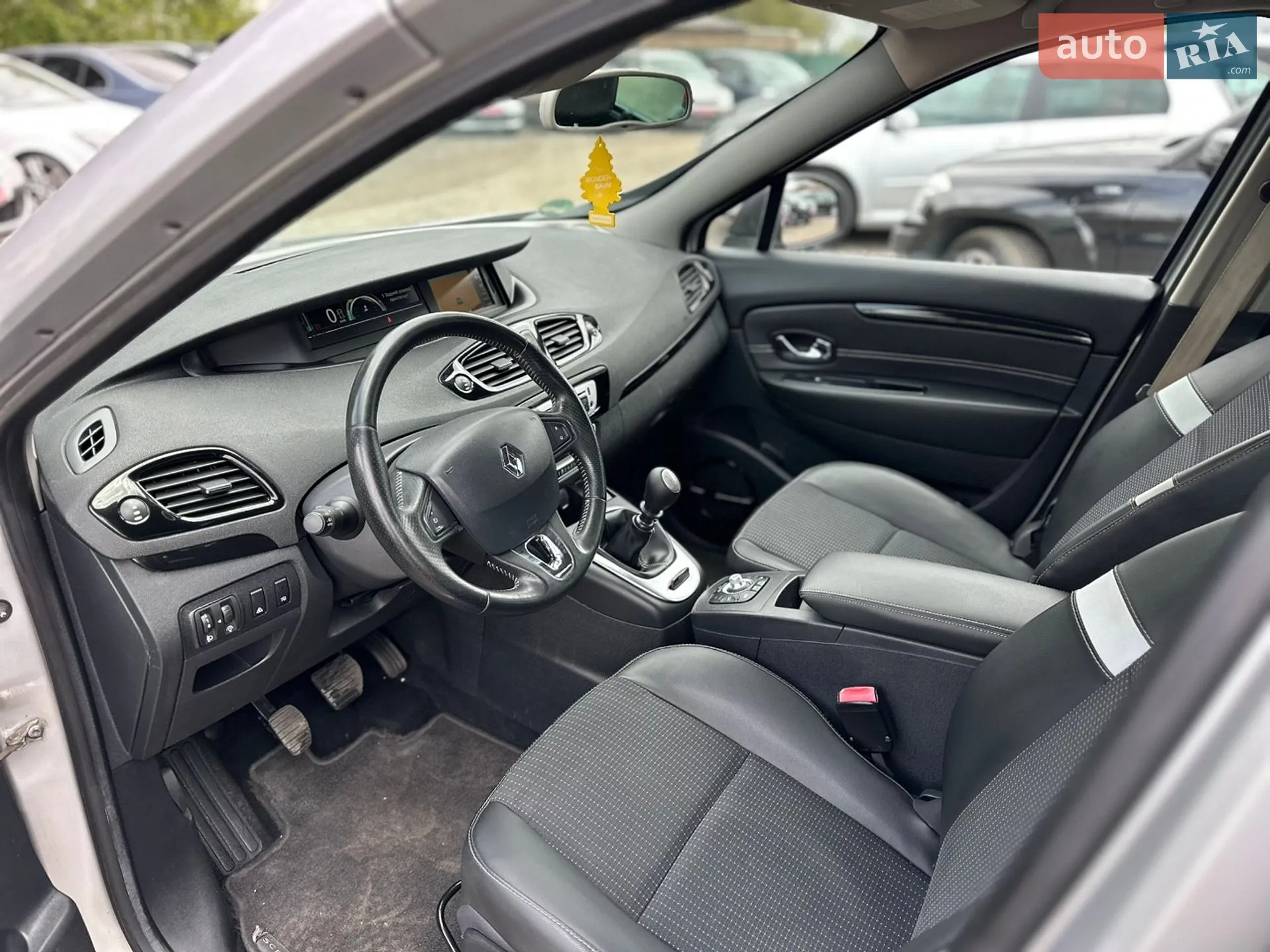 2013 Renault Scenic - мініатюра 18