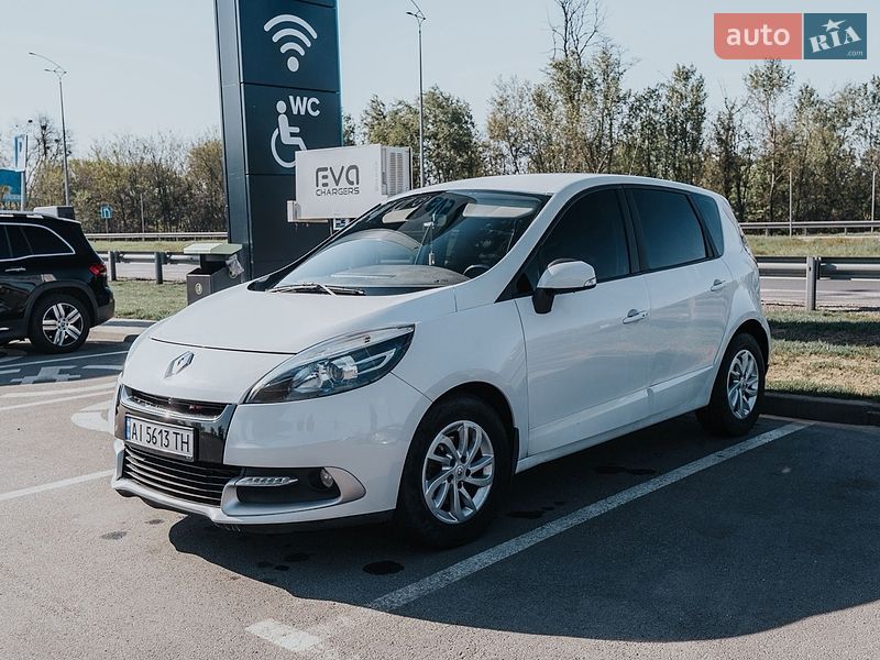 Мінівен Renault Scenic 2013 в Борисполі