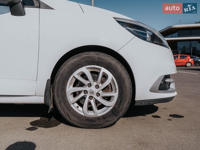 Мінівен Renault Scenic 2013 в Борисполі