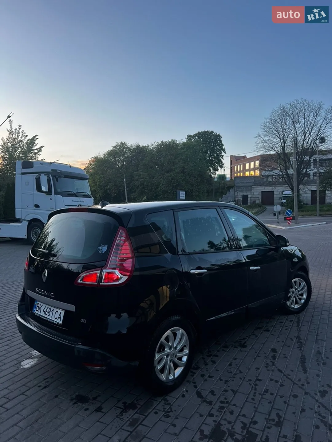 2011 Renault Scenic - мініатюра 8
