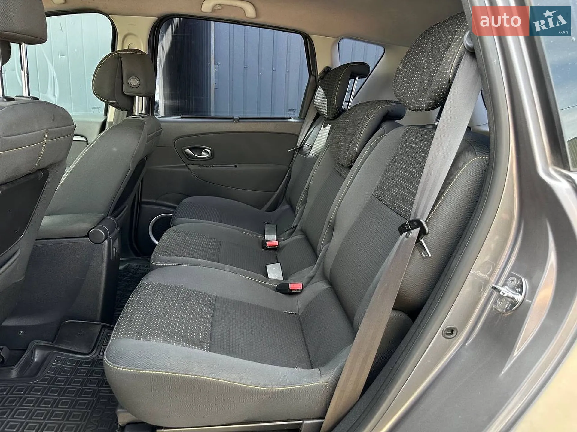 2010 Renault Scenic - мініатюра 10
