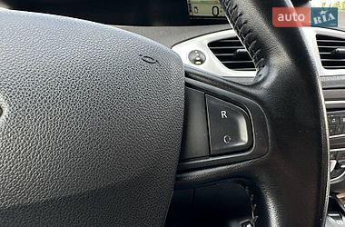 Минивэн Renault Scenic 2010 в Киеве