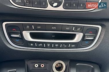 Минивэн Renault Scenic 2010 в Киеве