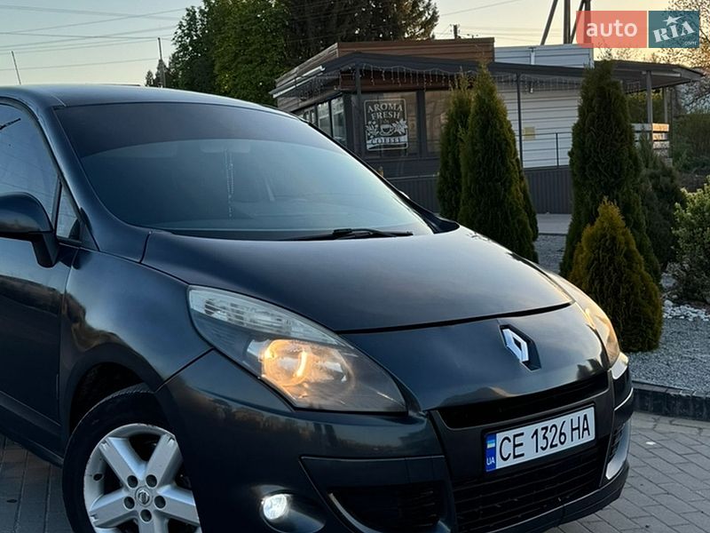 Мінівен Renault Scenic 2010 в Городенці