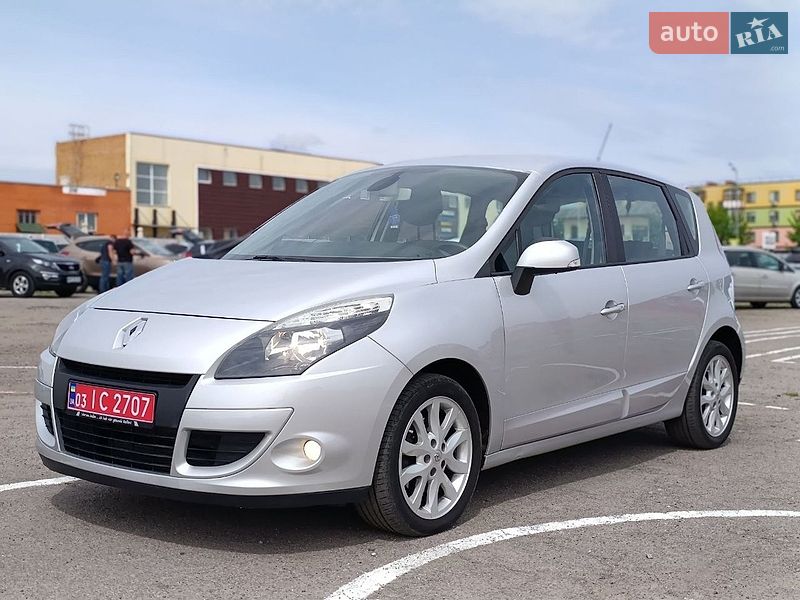 Renault Scenic 2011