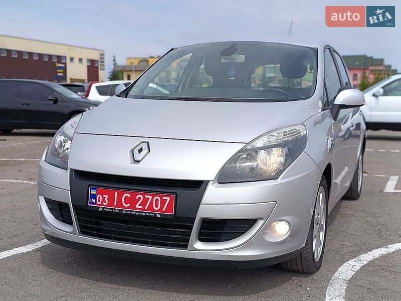 Минивэн Renault Scenic 2011 в Виннице