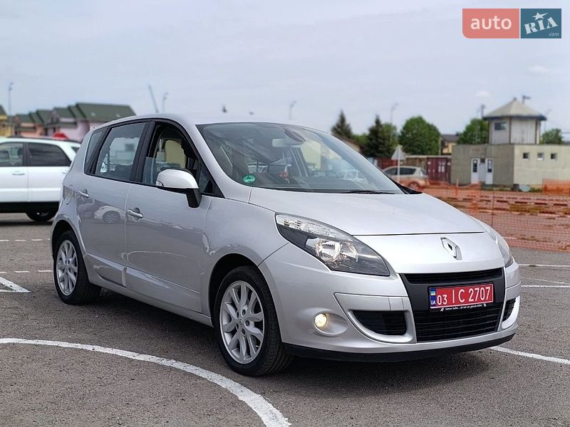 Минивэн Renault Scenic 2011 в Виннице