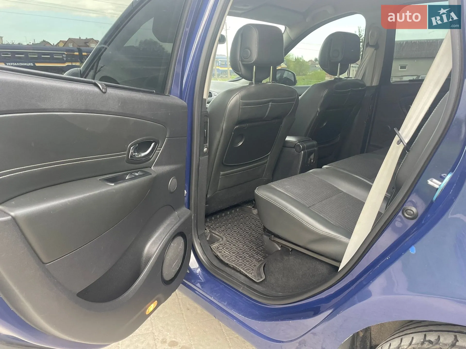 2012 Renault Scenic - мініатюра 11