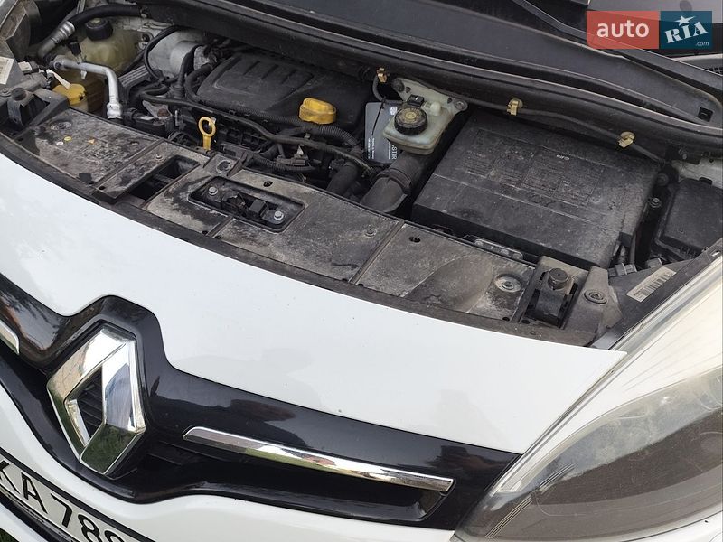 Минивэн Renault Scenic 2015 в Литине