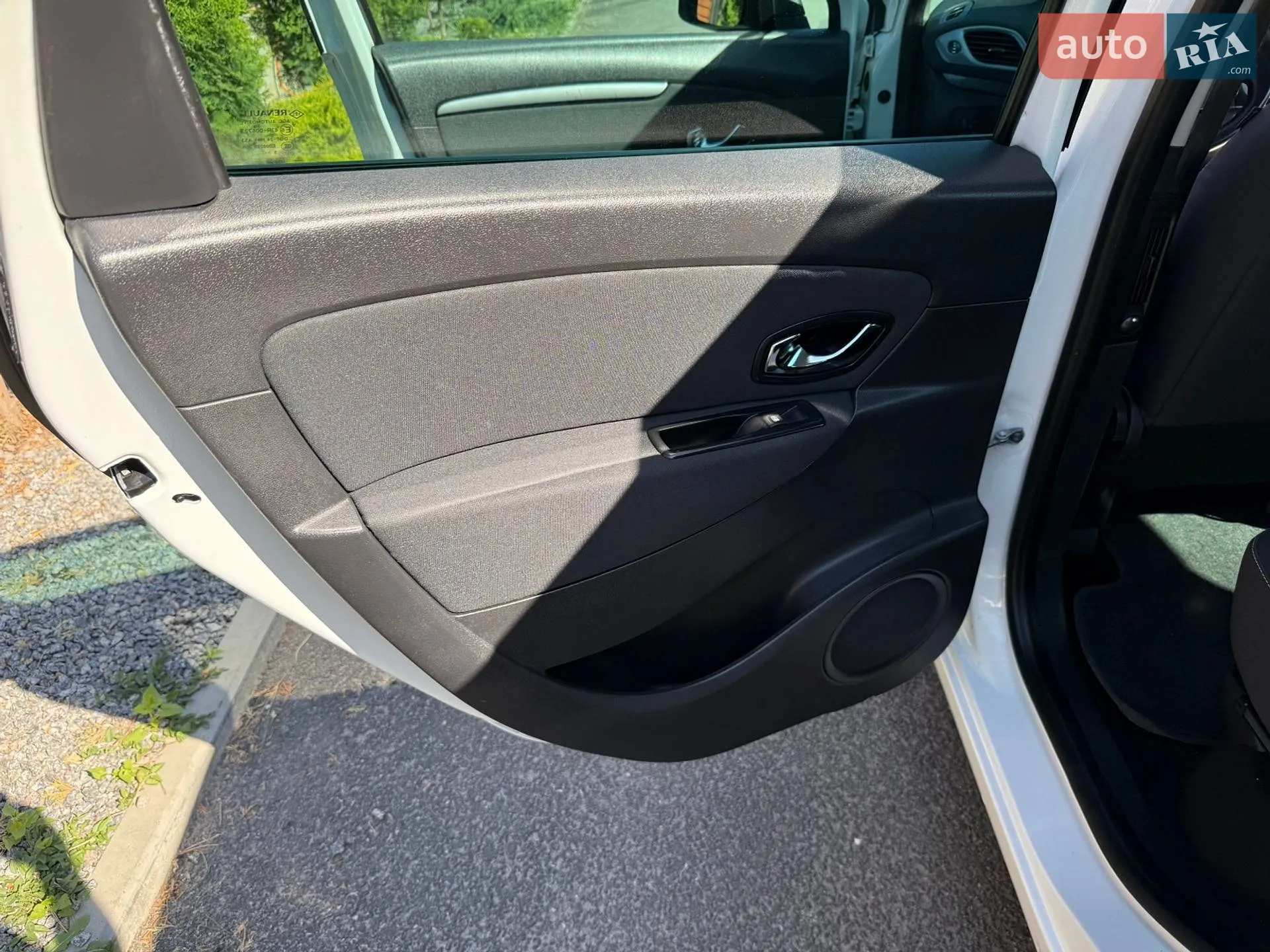 2015 Renault Scenic - мініатюра 61