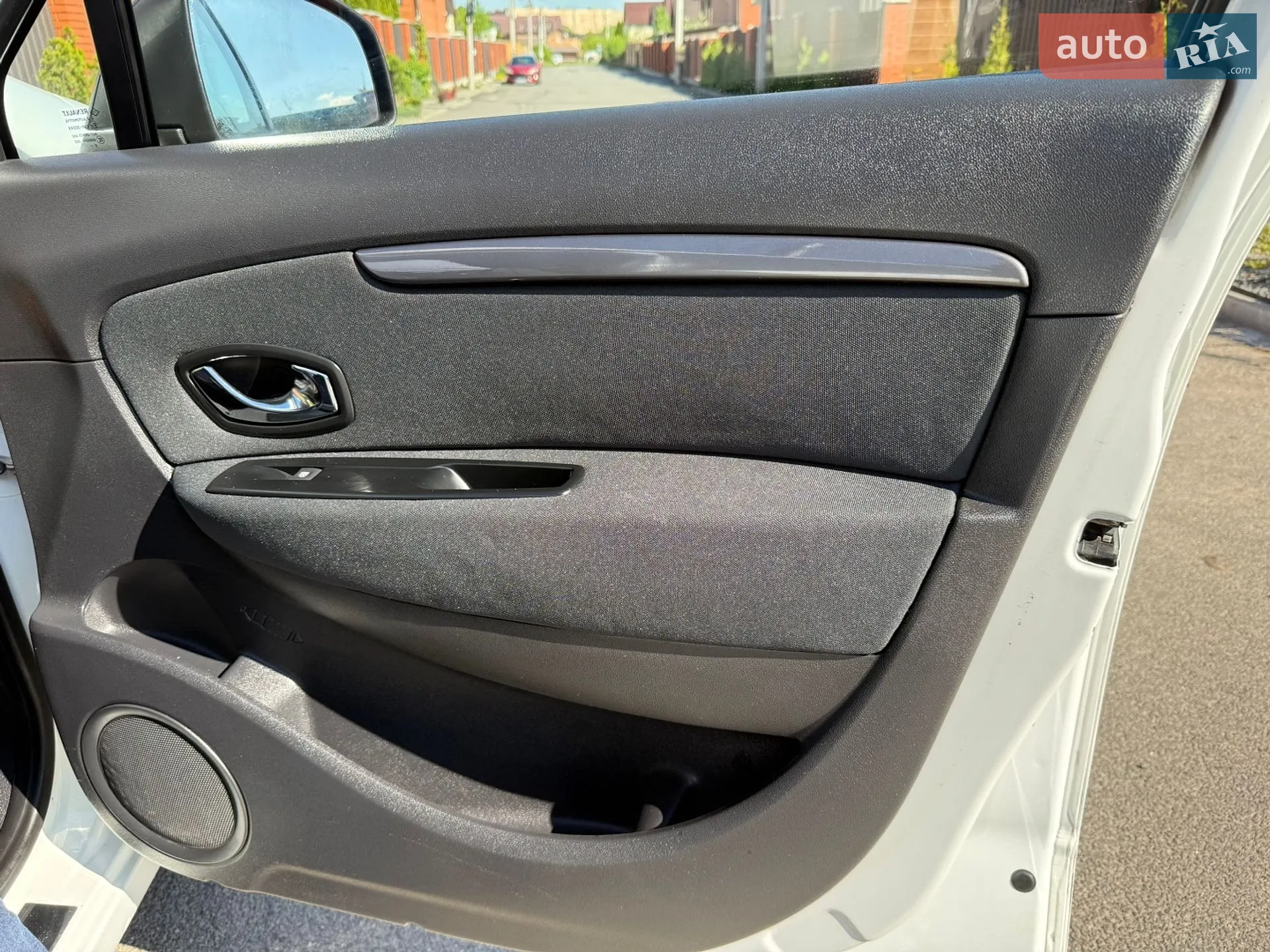 2015 Renault Scenic - мініатюра 72