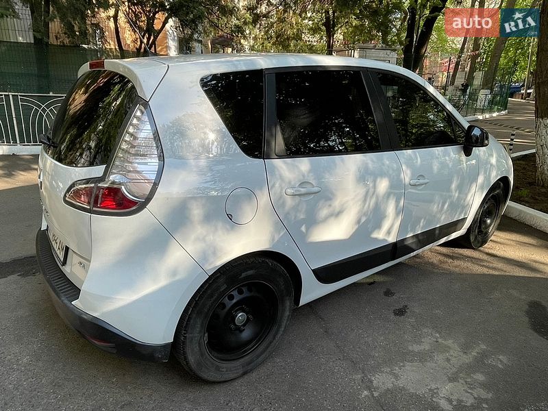 Минивэн Renault Scenic 2013 в Одессе