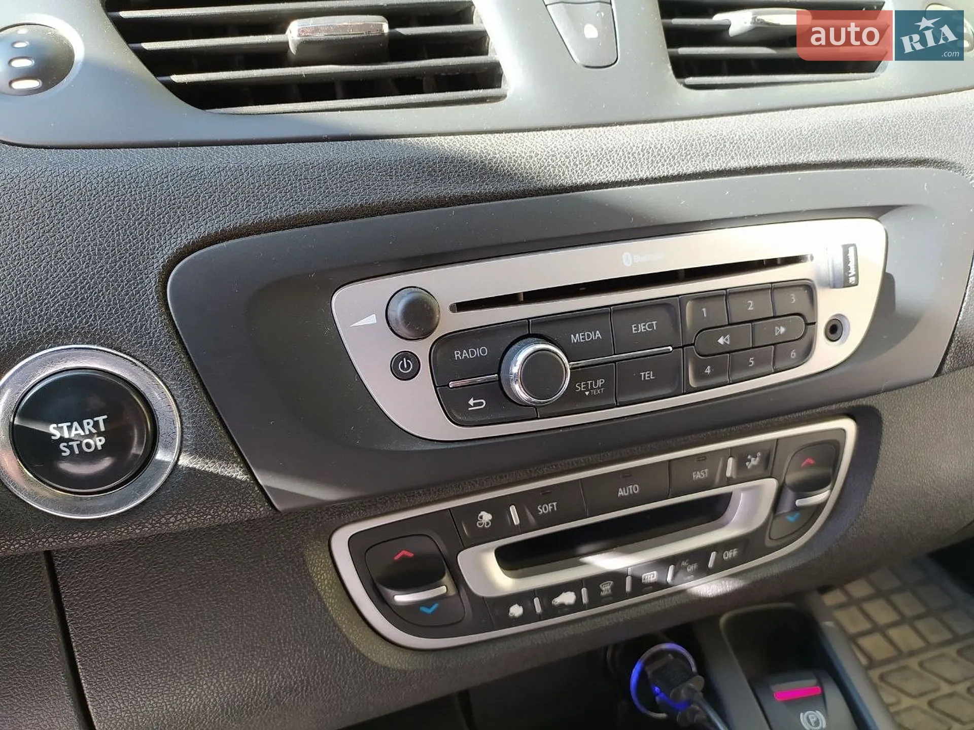 2014 Renault Scenic - мініатюра 28