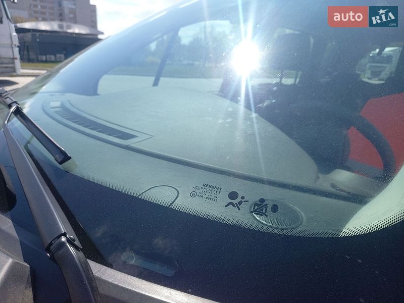 Мінівен Renault Scenic 2007 в Черкасах