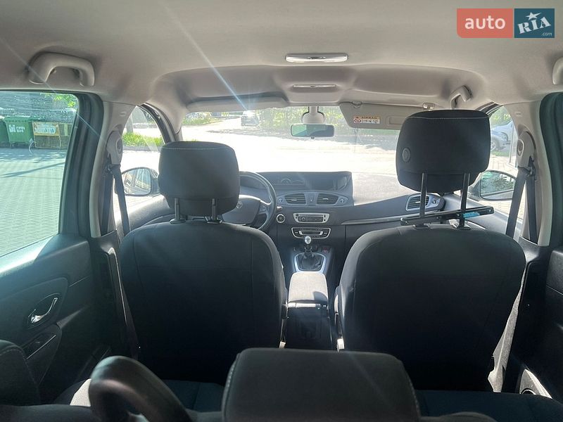 Минивэн Renault Scenic 2015 в Житомире