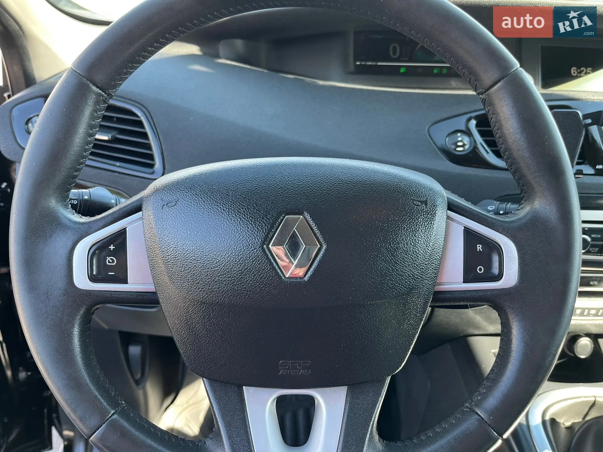 2012 Renault Scenic - мініатюра 21