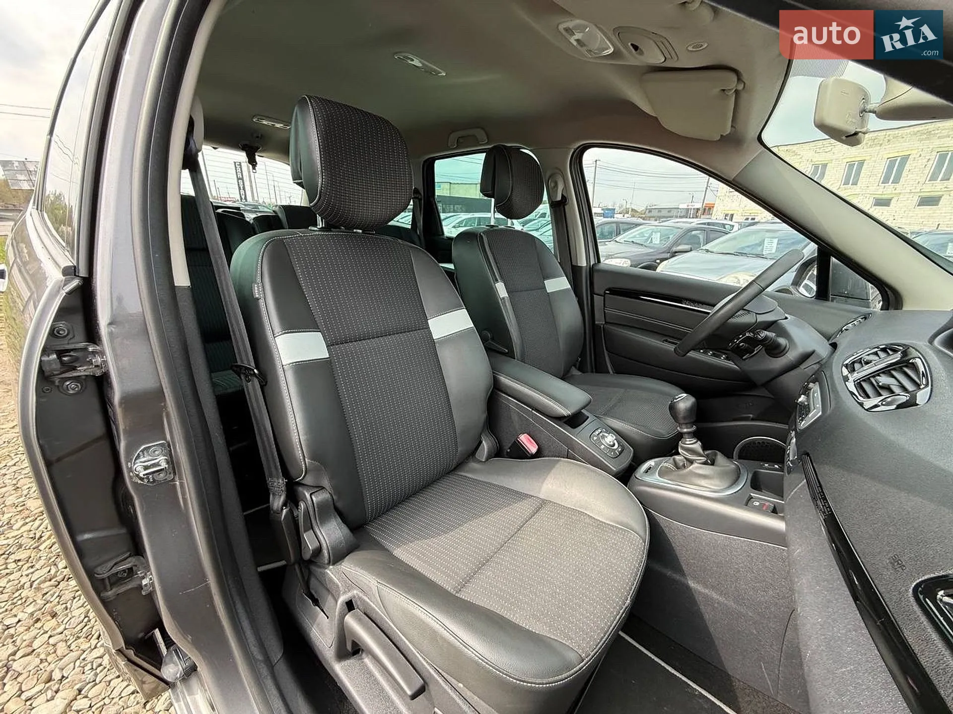 2012 Renault Scenic - мініатюра 27