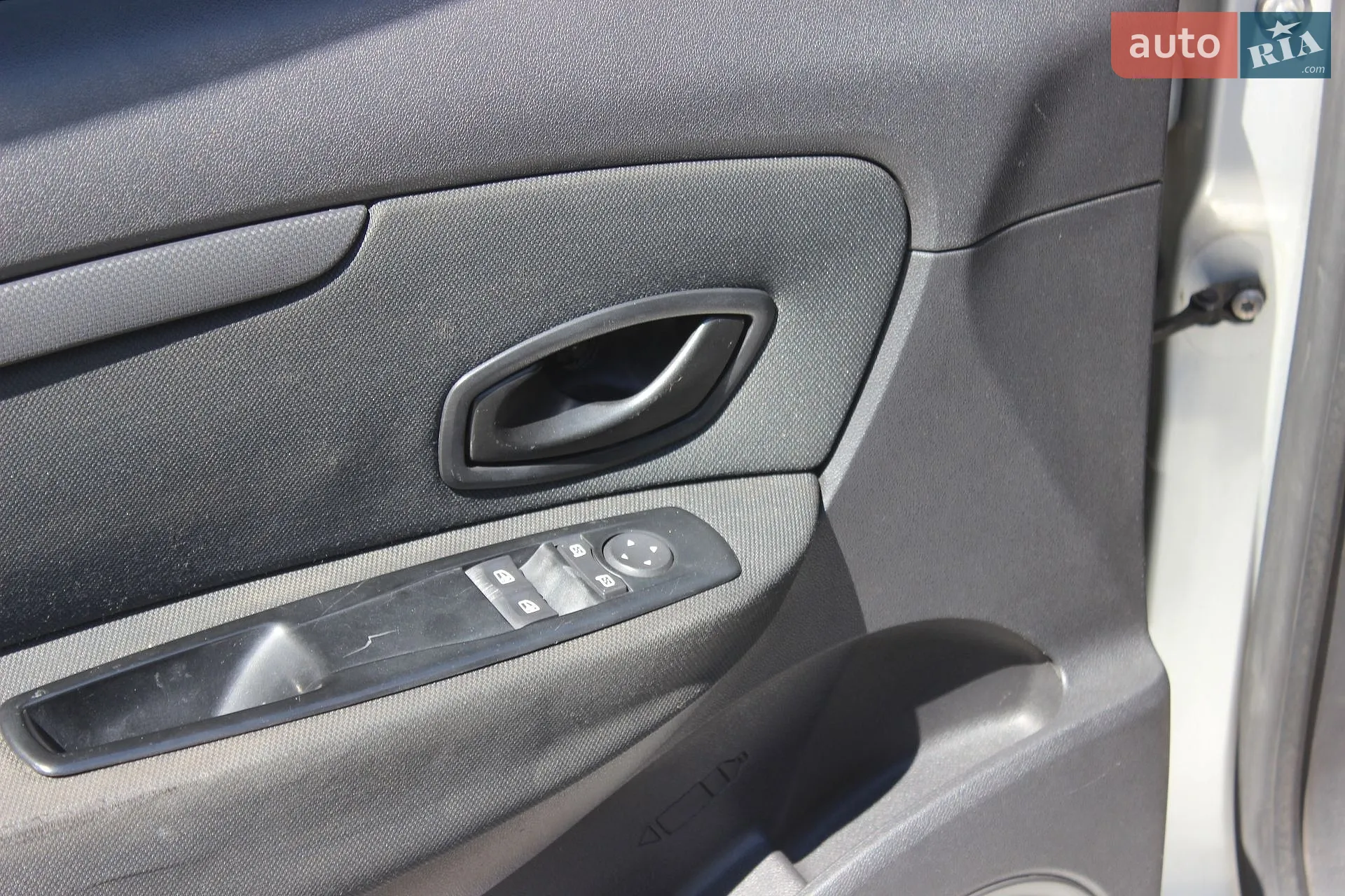 2011 Renault Scenic - мініатюра 8