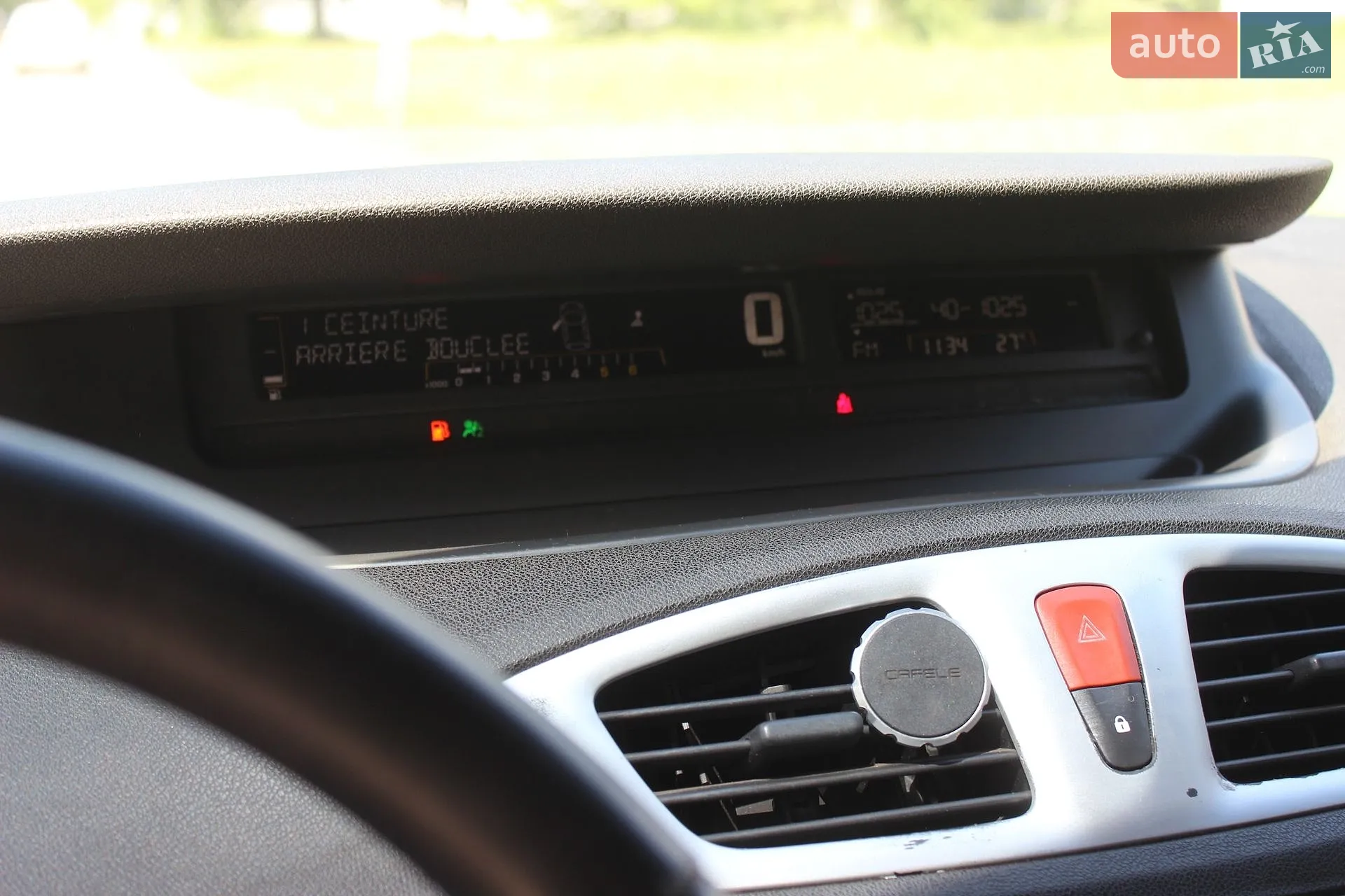 2011 Renault Scenic - мініатюра 19