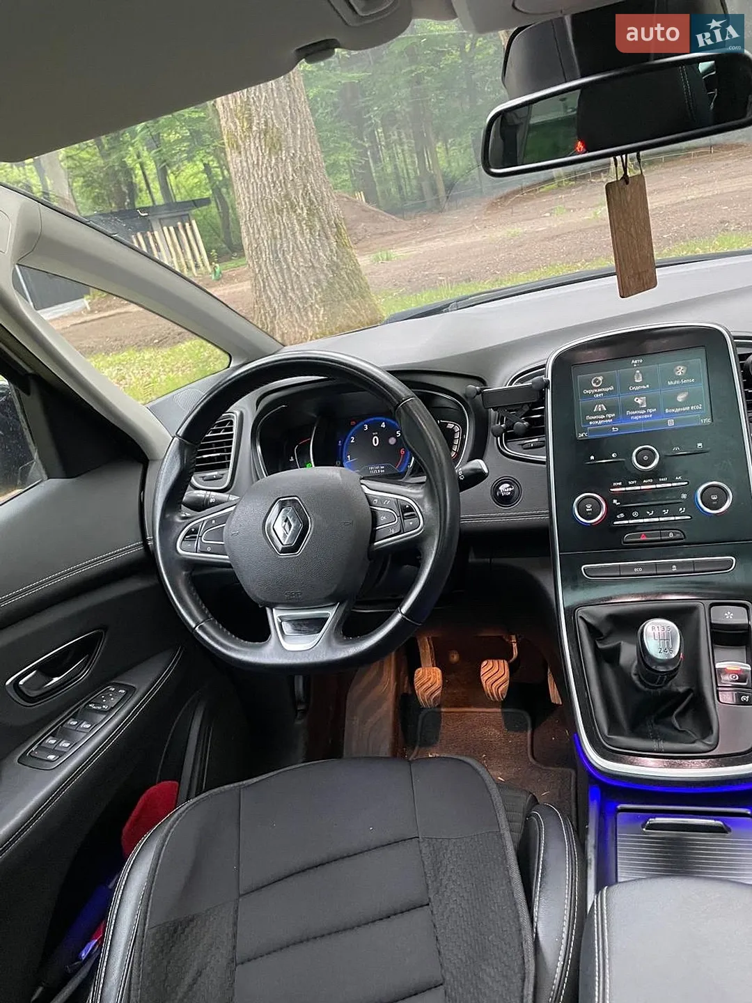 2017 Renault Scenic - мініатюра 15
