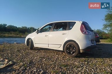 Мінівен Renault Scenic 2011 в Калуші