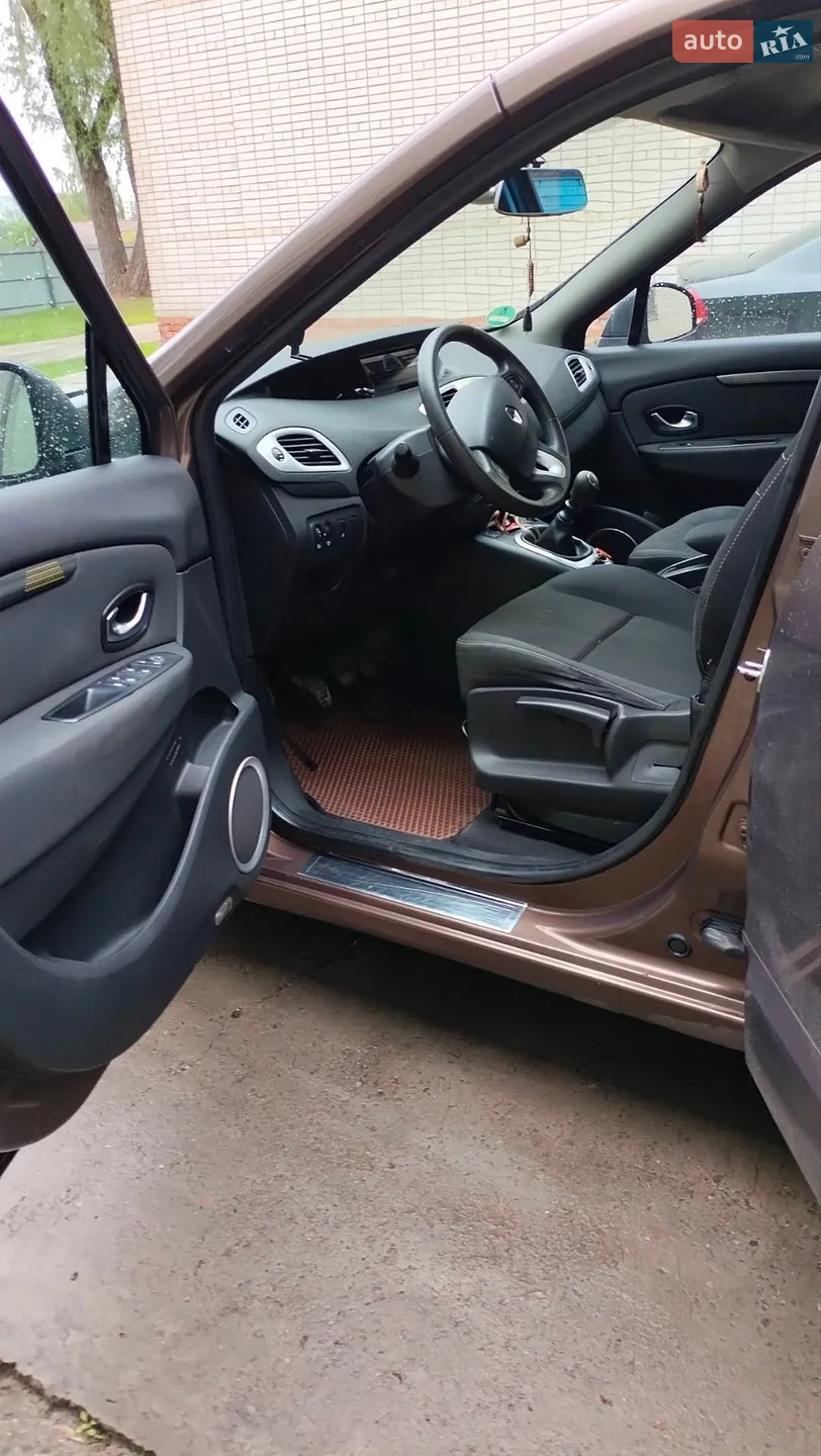 2010 Renault Scenic - мініатюра 6