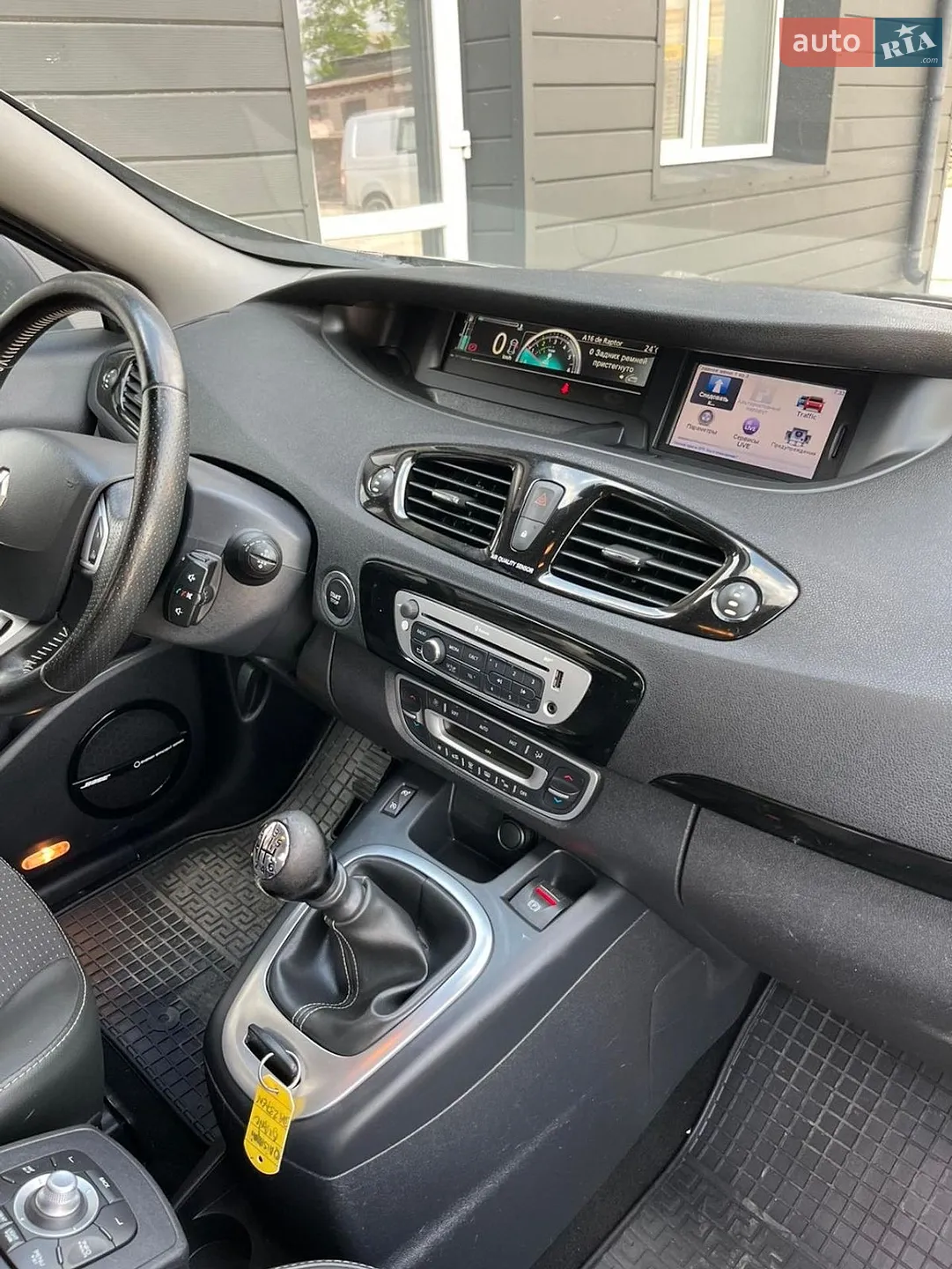 2012 Renault Scenic - мініатюра 16