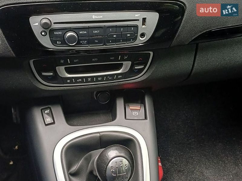 Минивэн Renault Scenic 2012 в Полтаве