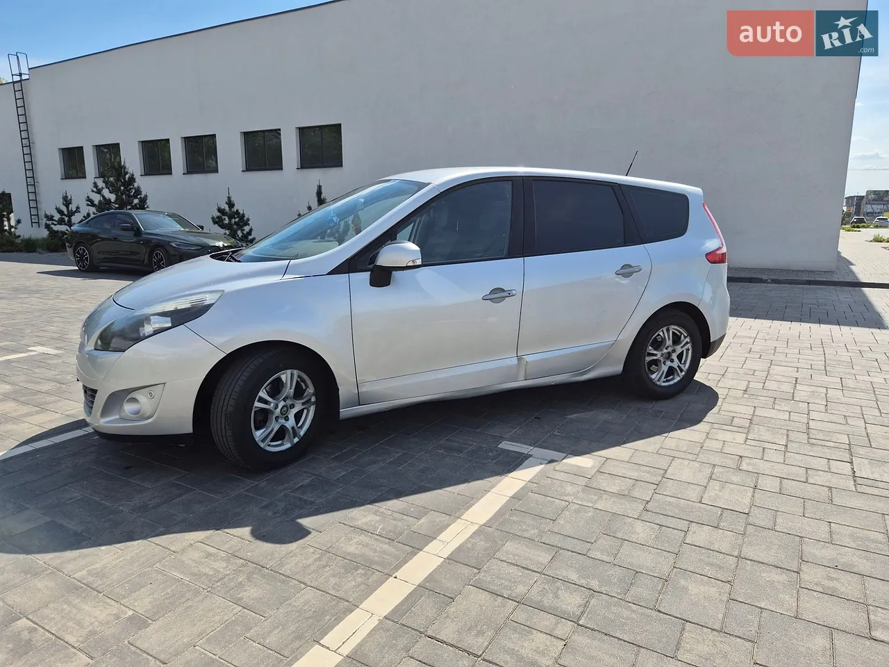 2010 Renault Scenic - мініатюра 23