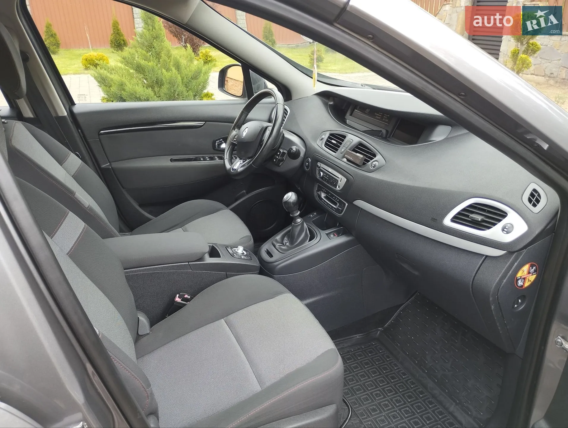 2014 Renault Scenic - мініатюра 18