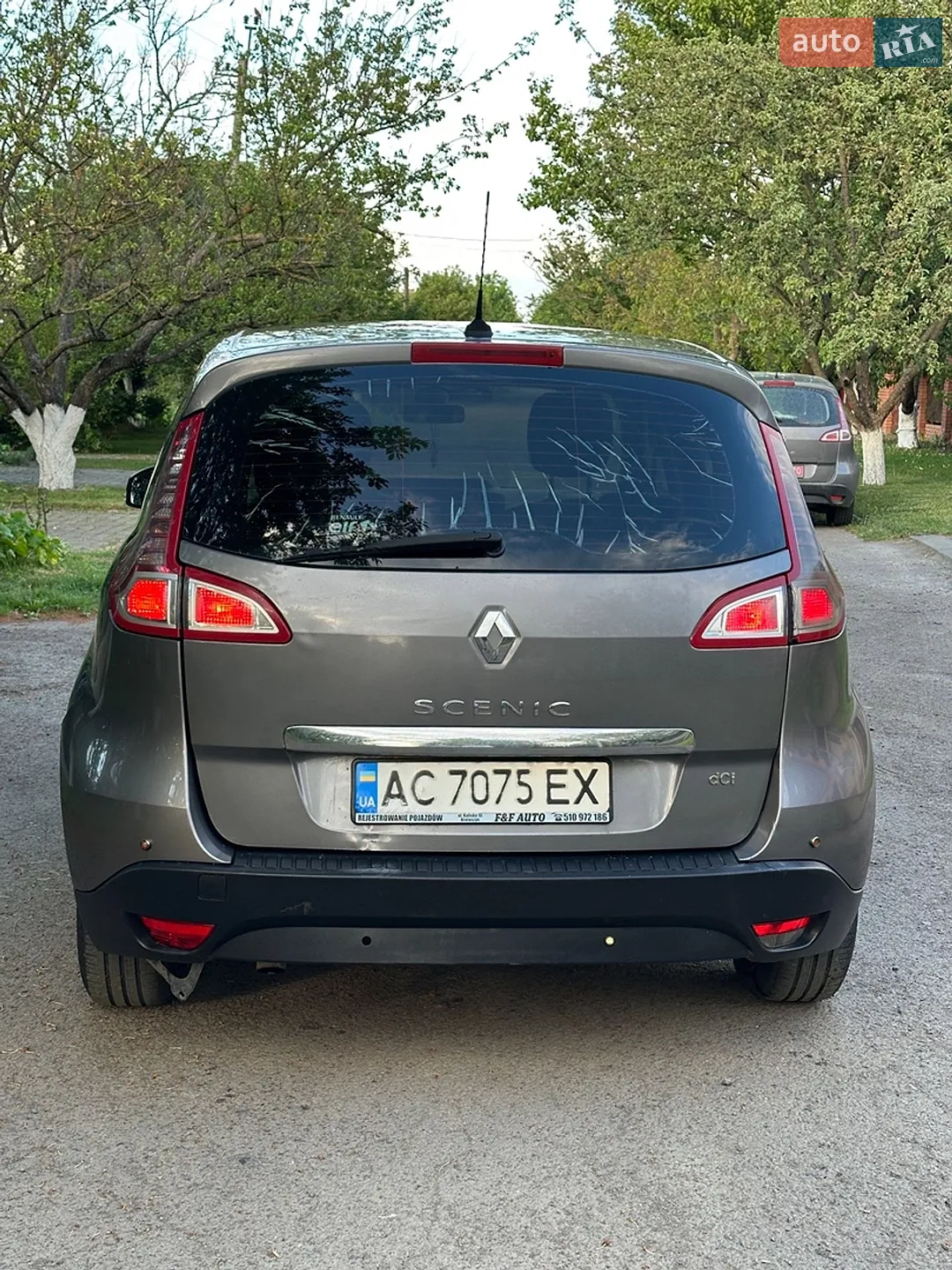 2010 Renault Scenic - мініатюра 4