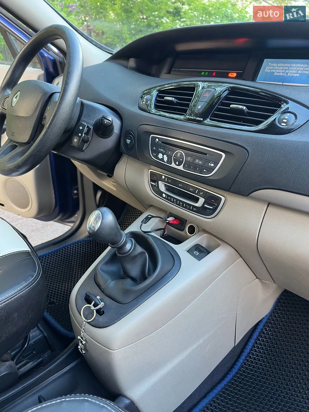 2010 Renault Scenic - мініатюра 11