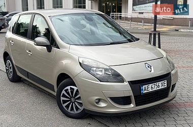 Минивэн Renault Scenic 2010 в Днепре фото 5 Минивэн Renault Scenic 2010 в Днепре