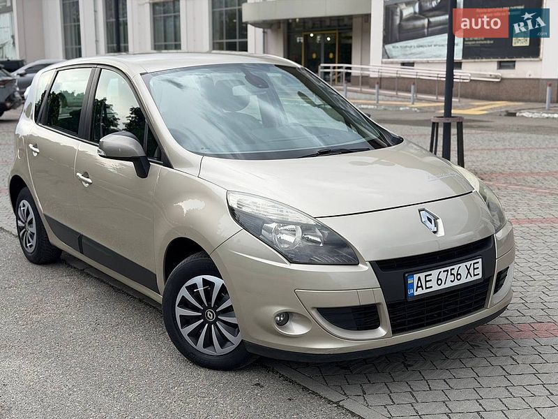 Минивэн Renault Scenic 2010 в Днепре фото 5 Минивэн Renault Scenic 2010 в Днепре