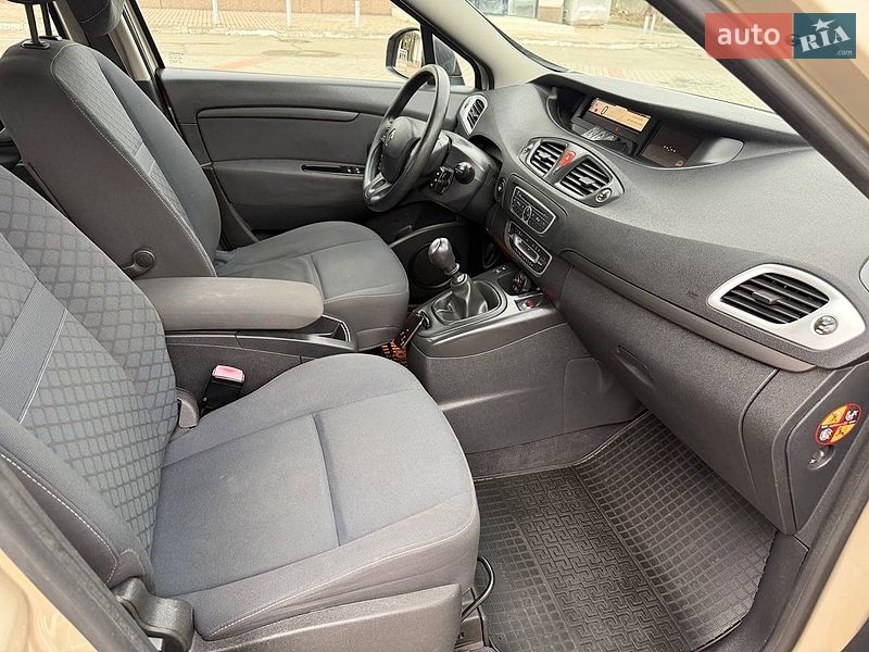 Минивэн Renault Scenic 2010 в Днепре фото 15 Минивэн Renault Scenic 2010 в Днепре