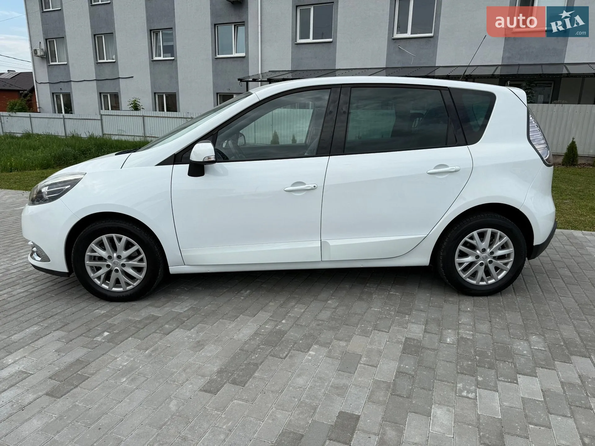2014 Renault Scenic - мініатюра 12
