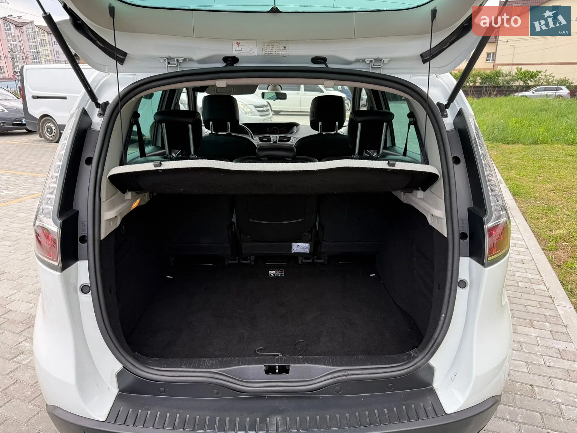 2014 Renault Scenic - мініатюра 74