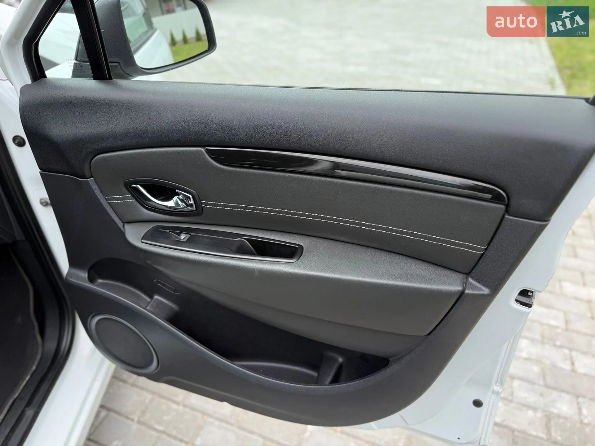 2014 Renault Scenic - мініатюра 84