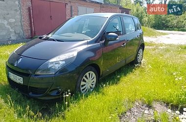 Мінівен Renault Scenic 2010 в Миргороді