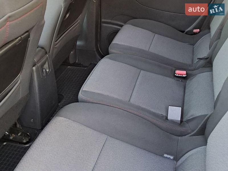 Минивэн Renault Scenic 2012 в Радивилове