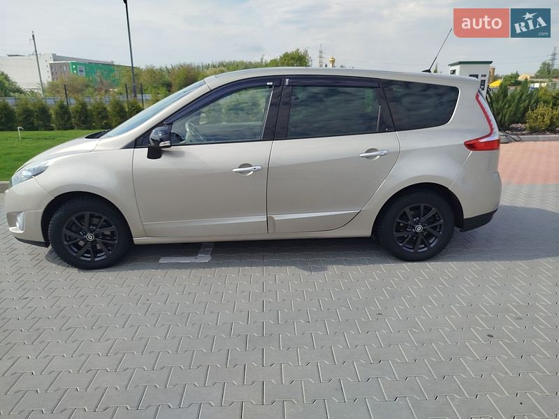 Минивэн Renault Scenic 2011 в Виннице