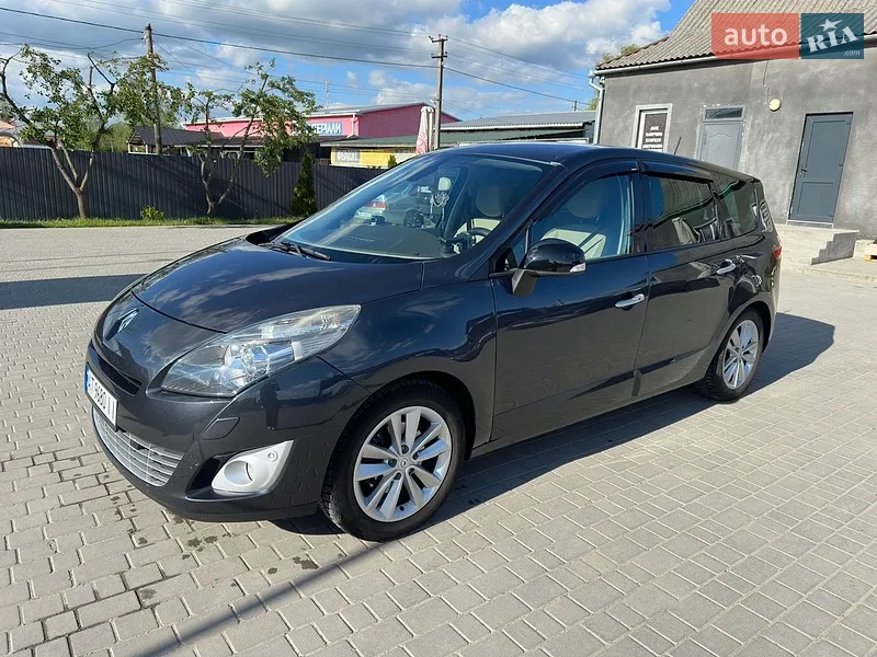 Renault Scenic 2011