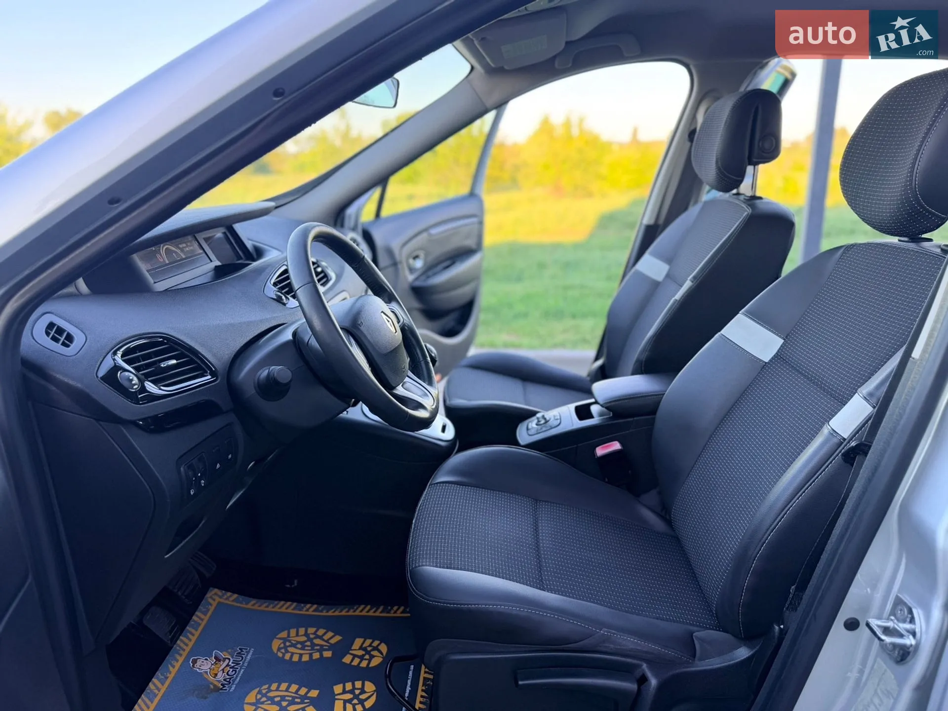 2013 Renault Scenic - мініатюра 48