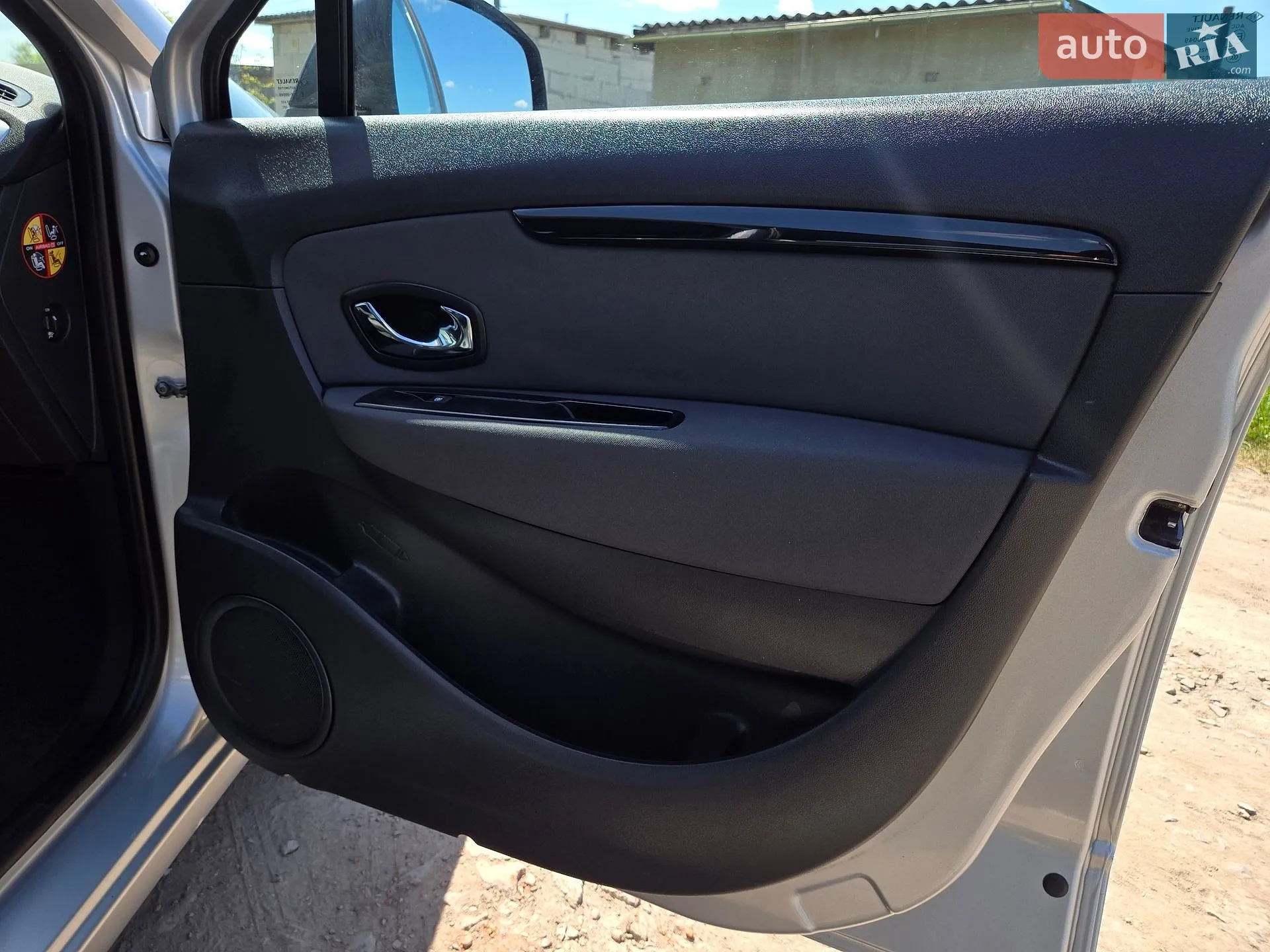 2014 Renault Scenic - мініатюра 40