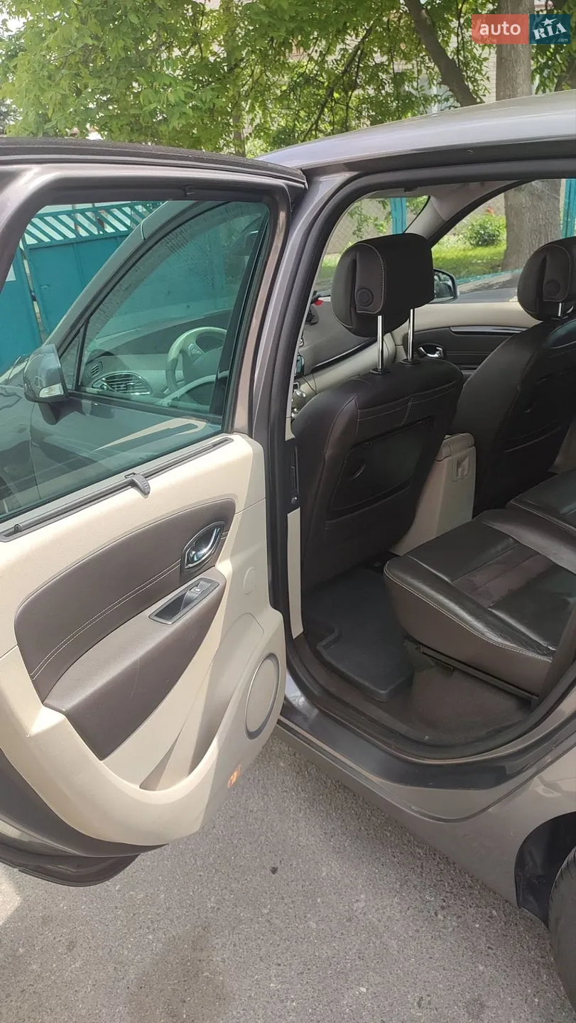 2012 Renault Scenic - мініатюра 22