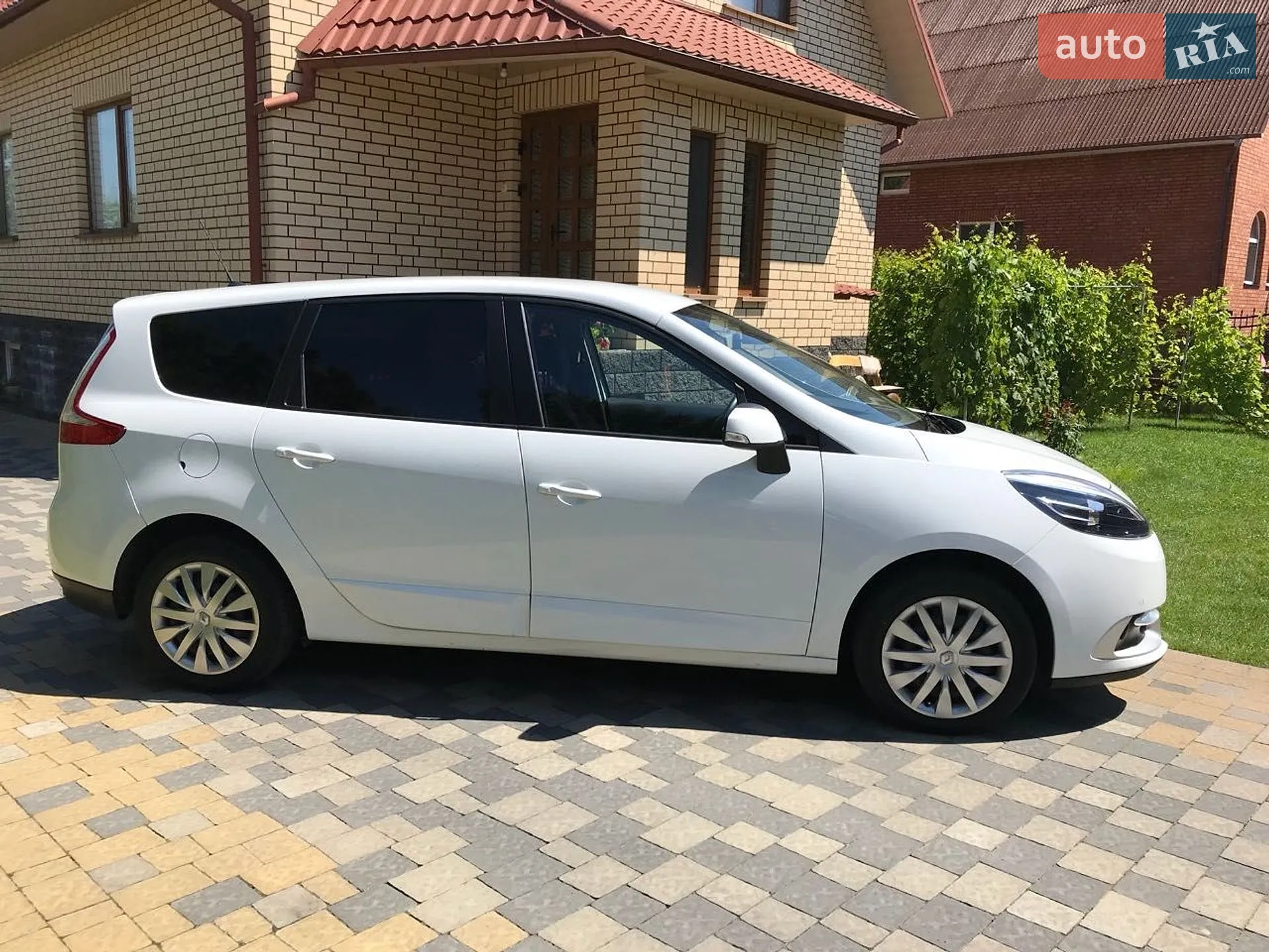 2014 Renault Scenic - мініатюра 3