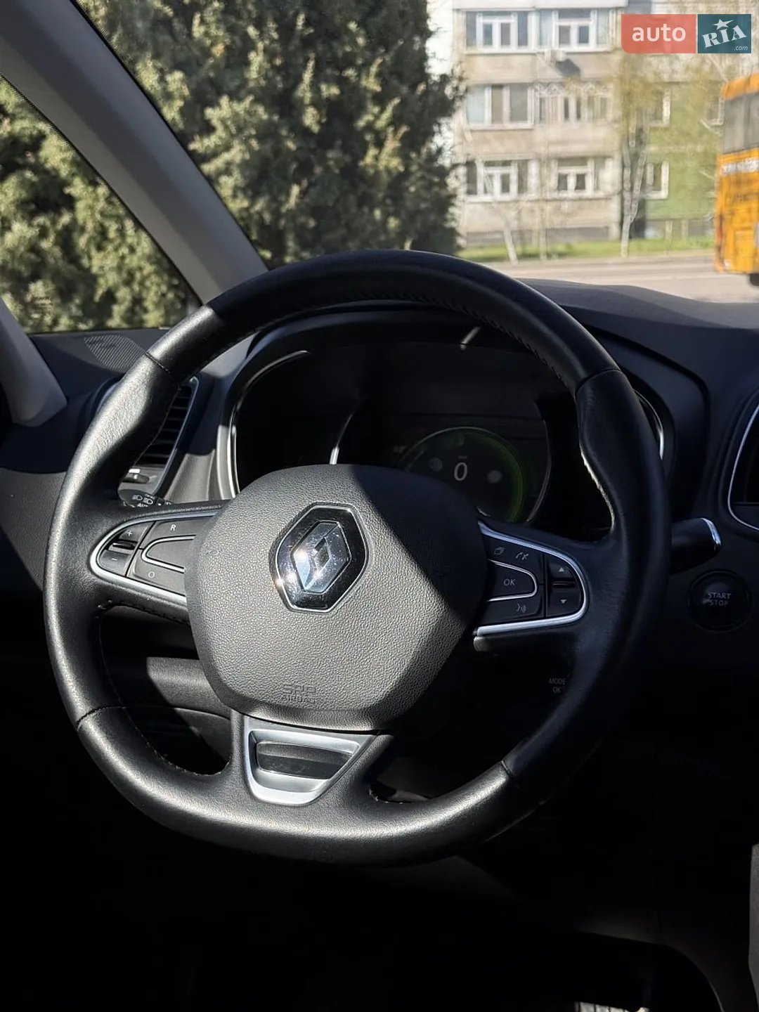 2017 Renault Scenic - мініатюра 28