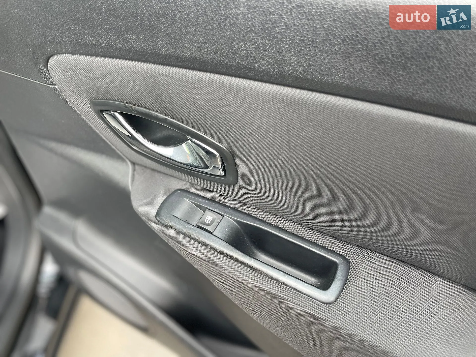 2012 Renault Scenic - мініатюра 37